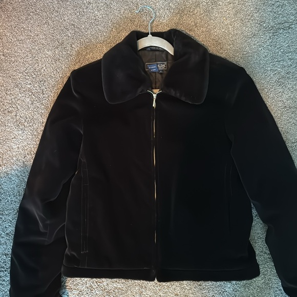 Harold’s Black soft like velvet Jacket with Faux Fur fuzzy Collar - Picture 1 of 6